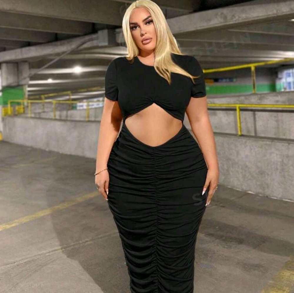 Shein 2XL Cut Out Ruched Front Bodycon Dress